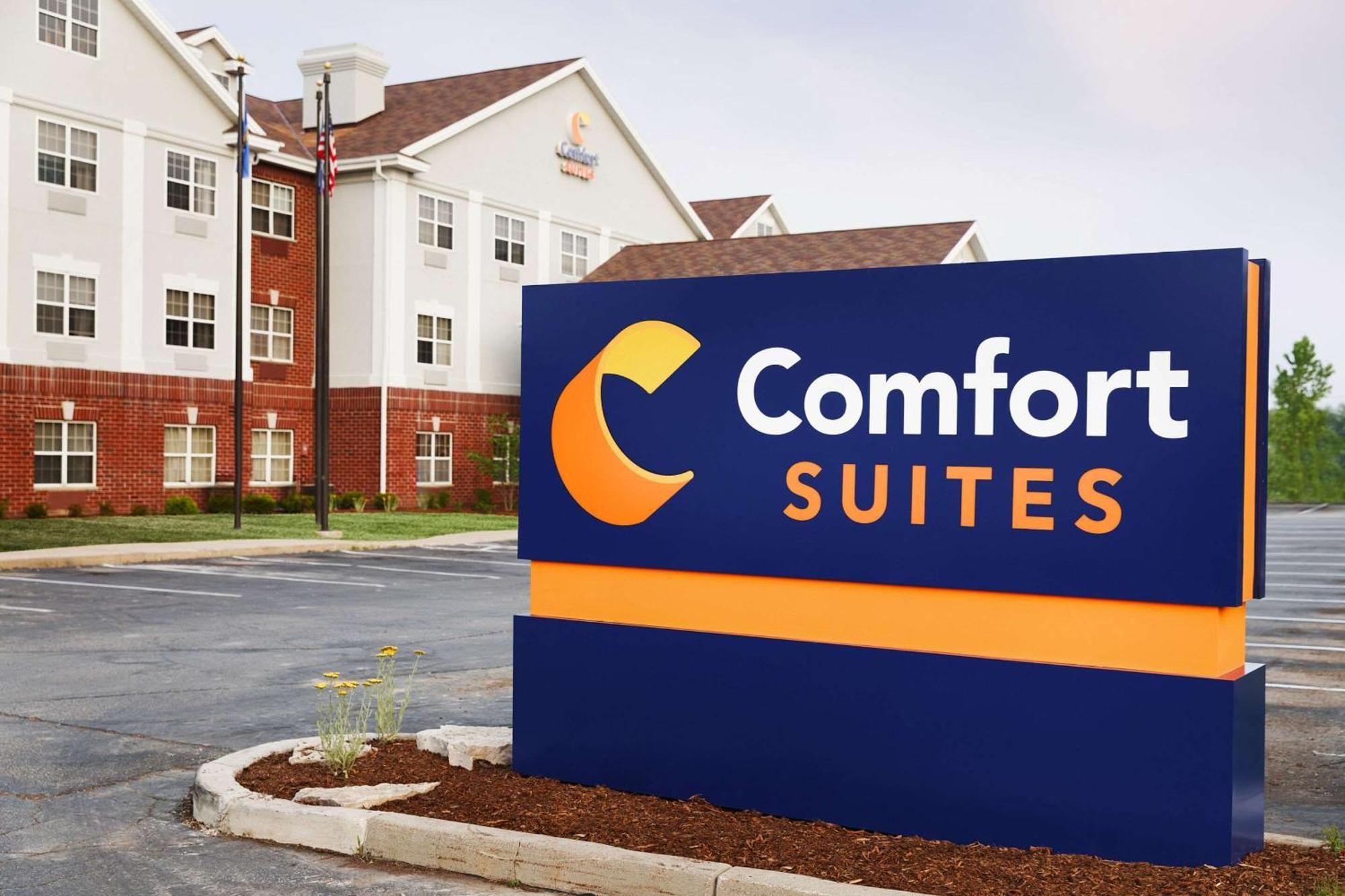 Comfort Suites Milwaukee Airport Oak Creek Exterior foto